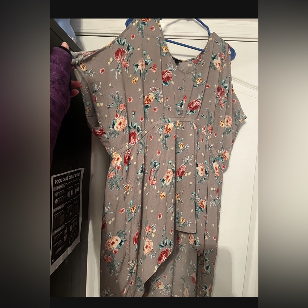 Torrid blouse size 4